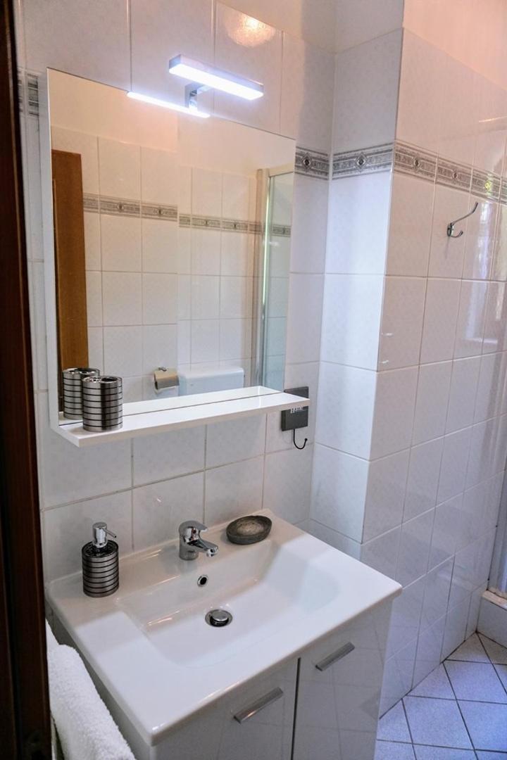 Apartment Stefica Crveni Vrh Bagian luar foto