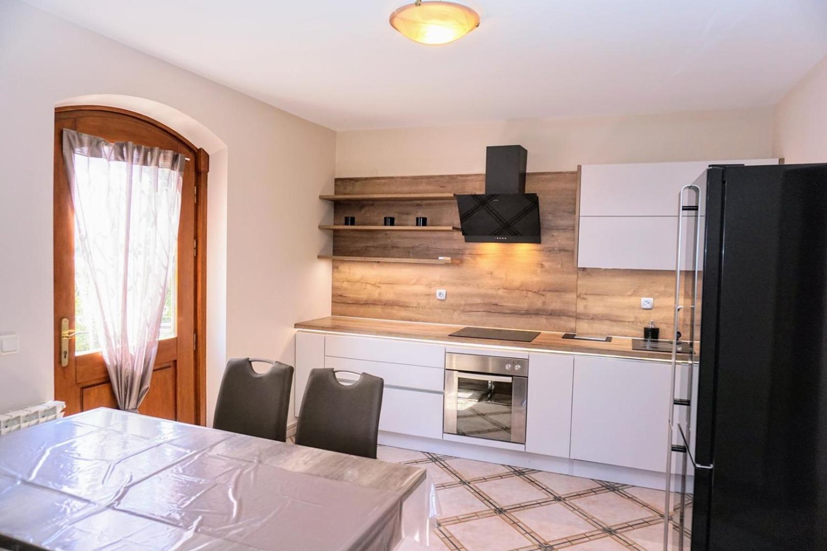 Apartment Stefica Crveni Vrh Bagian luar foto