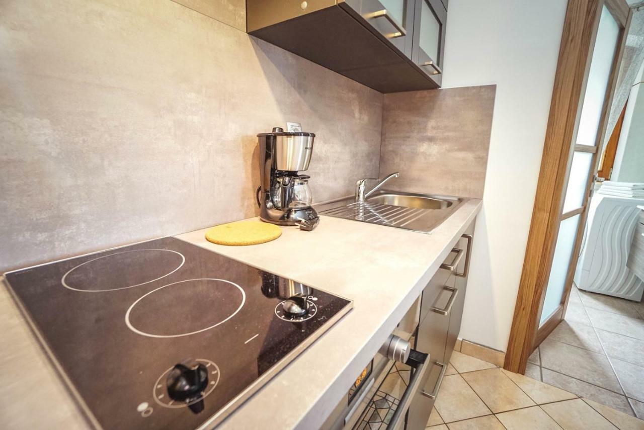 Apartment Stefica Crveni Vrh Bagian luar foto
